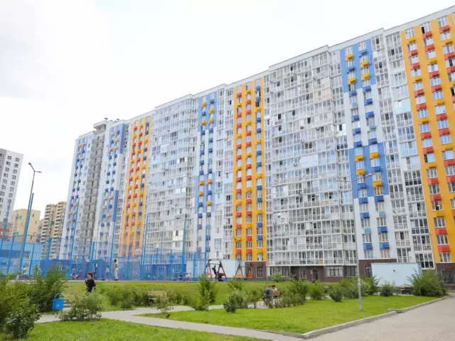 Встреча с жителями многоквартирного дома на проспекте Астрахова прошла в Мытищах